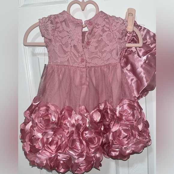 NEW Baby girl dress, size 6-9 mths, 2 piece set, pink - Picture 3 of 6